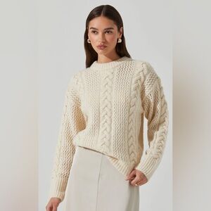 Astr the Label Lisbeth Cable Knit Sweater XL NWOT
